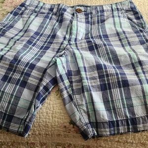 American Eagle plaid shorts